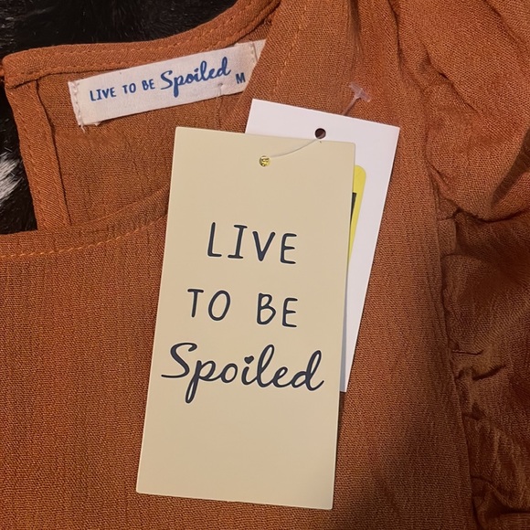 Sleeveless Ruffle Top - Picture 3 of 3